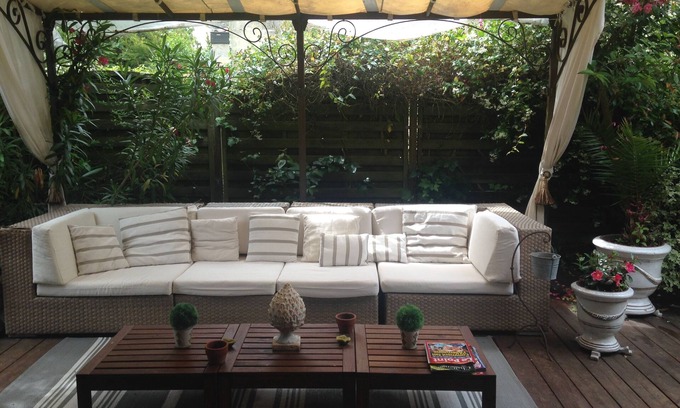 Le Bouscat Casa | casa de estilo colonial, todo confort, servicios de calidad.