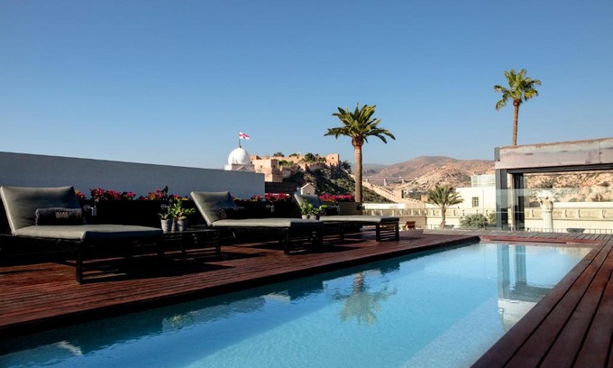 Almeria Centro Hotel | Aire Hotel & Ancient Baths