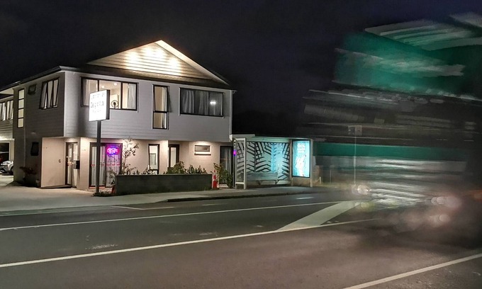 Auckland Hotel | Airport Delight Motel
