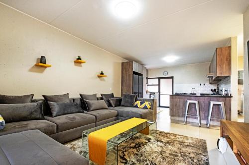 Ekurhuleni Apartamento | Airport Heights