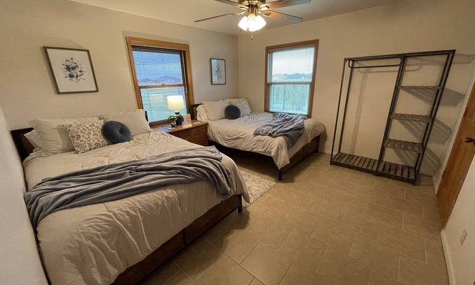 Wise County Casa | Airstrip Cabin