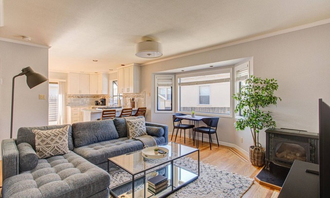 Downtown Casa | Airy South SF 3BR w/ Balcony & Backyard, nr Food & Coffee, by Blueground