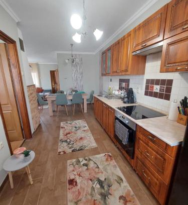 Debrecen Apartamento | Akácvirág Airport Vendégház