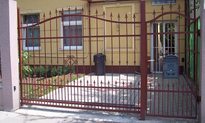 Zuglo Apartamento | Akacia Apartment - FREE INSIDE PARKING, 2 bedrooms, garden, next to centre