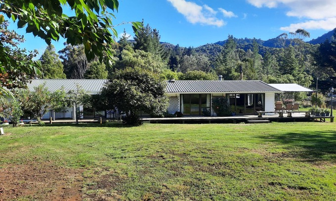 Tararua Forest Park Casa | Akatarawa Valley Retreat