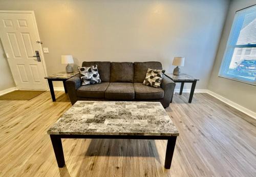 South Central Omaha Apartamento | Aksarben View Gem-Near UNO