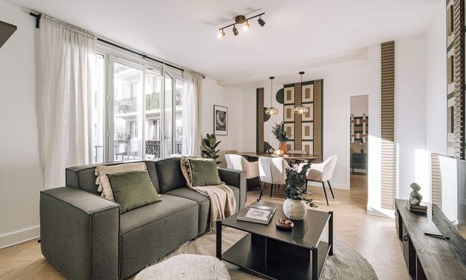 Quartier de Javel Apartamento | Aksu - 3 chambres et balcon à Beaugrenelle