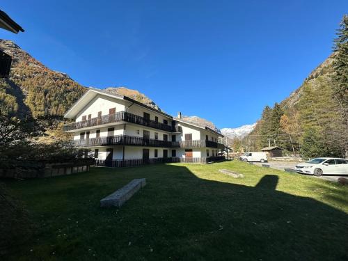Gressoney-Saint-Jean Apartamento | Al Cantinun Gressoney