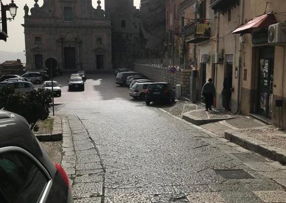 Caccamo Apartamento | Al Duomo