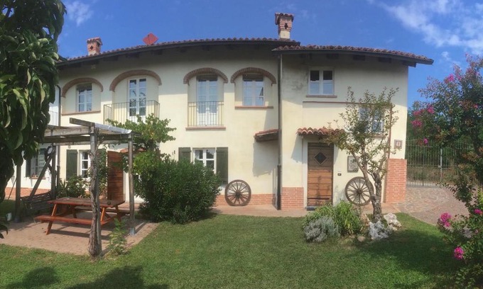 Borgo Casa | Al Muntisel