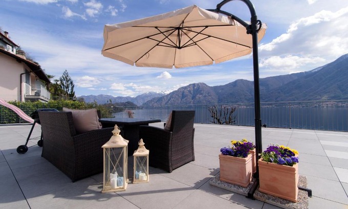 Sala Comacina Casa | Al Pontile - The House Of Travelers