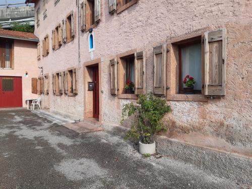 Ponte nelle Alpi Casa | Al Viandante Casa Rosa