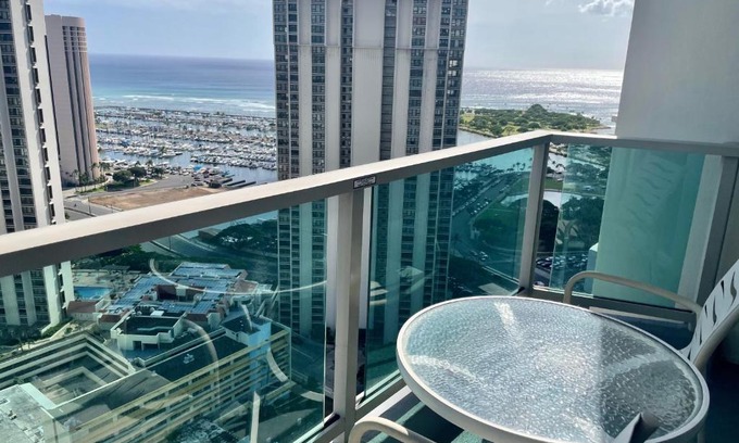 Ala Moana Apartamento | Ala Moana Hotel 31st floor