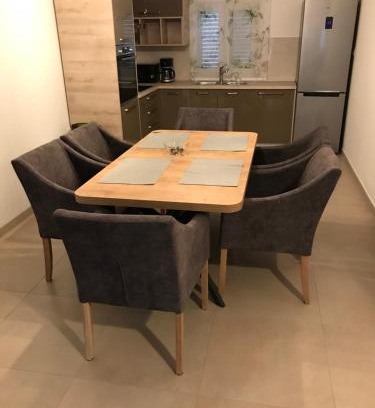 Kastel Sucurac Apartamento | Albatros