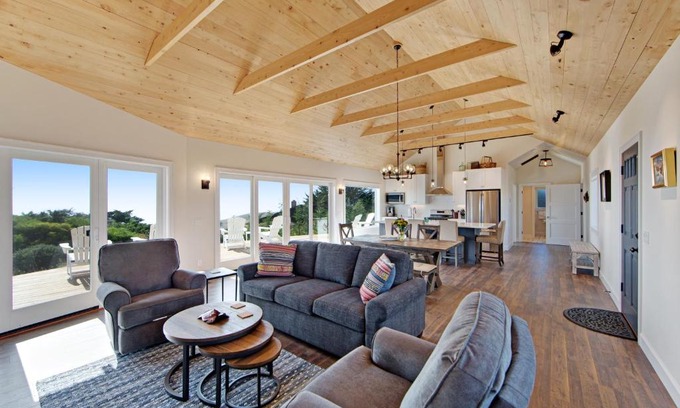 Albion Casa | Albion Ridge Overlook