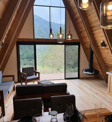 Jimenez Chalet De Esquí | Aldea KilTik