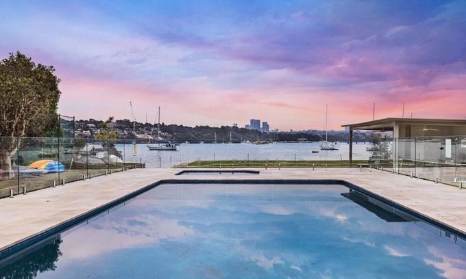 Drummoyne Apartamento | Aldouragh Apartment by the water to relax.15 minutes by public transport to city