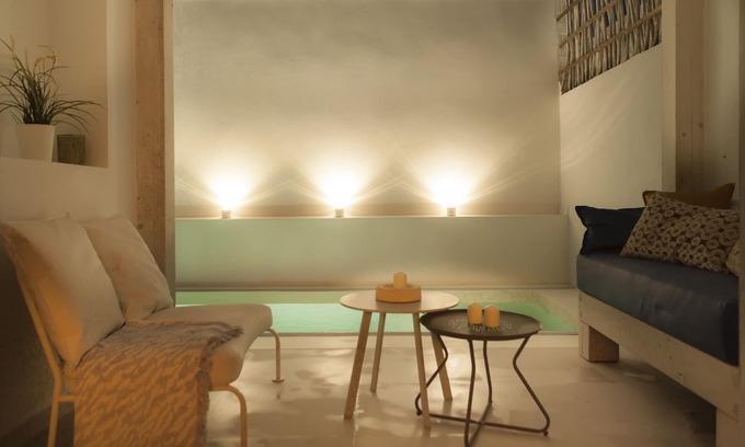 Guillena Casa | Renovación total post-covid. Netflix, Piscina, decoración, espacio...