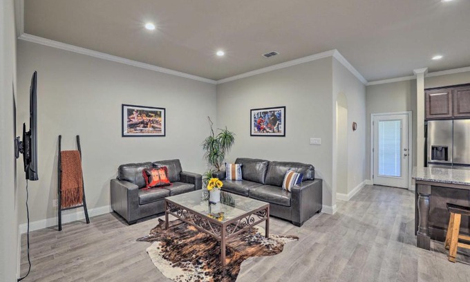 Parker County Casa | Aledo Home Covered Patio and Yard, Near Fort Worth!