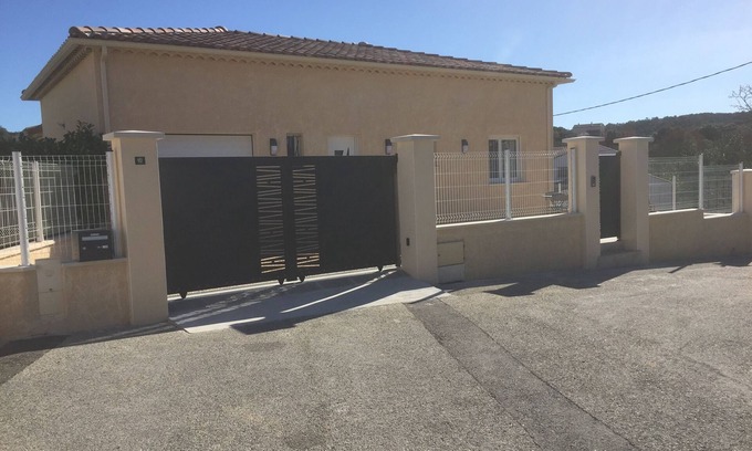 Saint-Julien-les-Rosiers Villa | ALES CEVENNES VILLA COMFORT Y TRANQUILIE