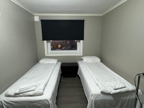 Alesund Apartamento | Ålesund room with shared shower