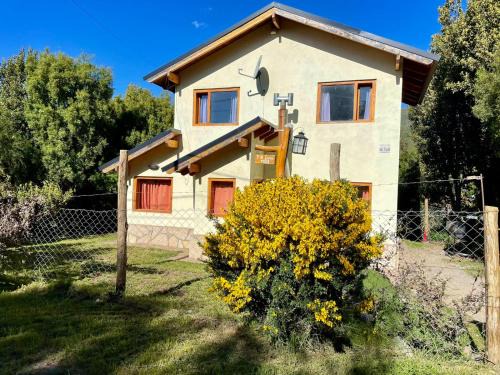 Villa Los Coihues Casa | Alewekehue , la primera