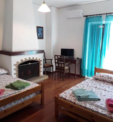 Lavrio Apartamento | Alex Central City Accommodation