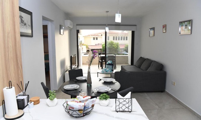 Paphos Apartamento | Alexis Apartments - Nice 2-bedroom with swimming pool