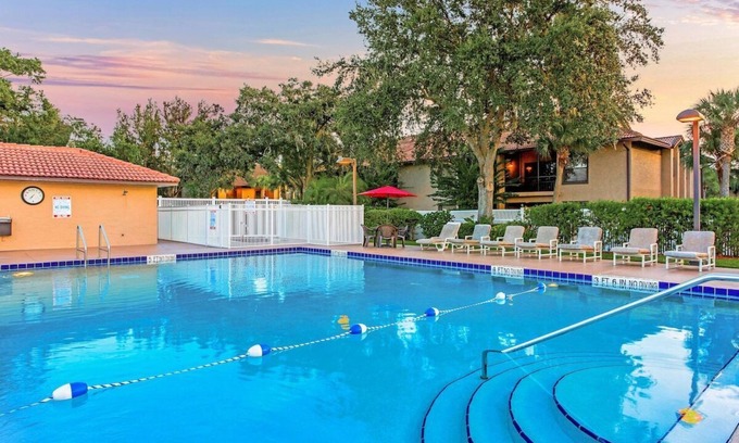 Solivita Complejo | Alhambra Villas at Poinciana - The Best Deal Here!*