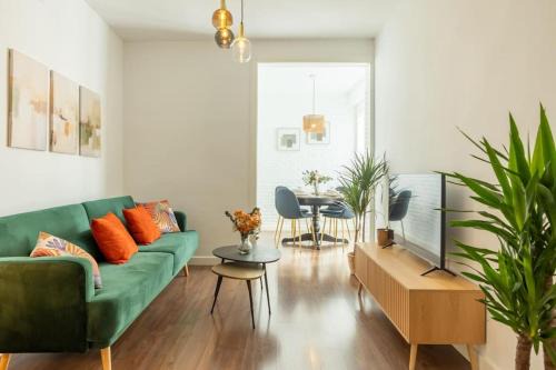 Santa Catalina Apartamento | Alhondiga Central Suite By Valcambre