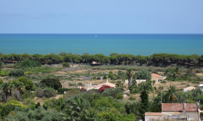 La Marina Apartamento | Alicante Area - a La Marina village apartment 2 bedrooms 2 bathrooms with fantastic sea views 750m country walk to beautiful sand beach