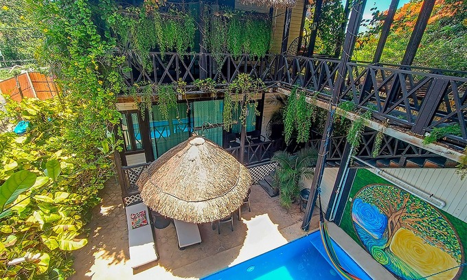 La Veleta Hotel | Alicat Villas