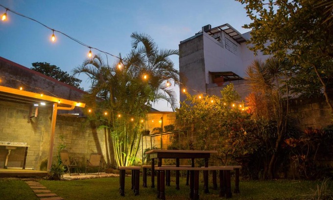Agonia Cama Y Desayuno | Alice y Juancito Boutique Hotel