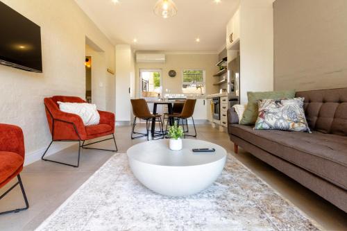 Parys Apartamento | Alimama Spaces The Manson's Cote de Val