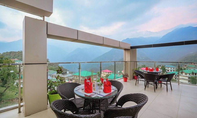 Naddi Hotel | Aliza Inn and Suites