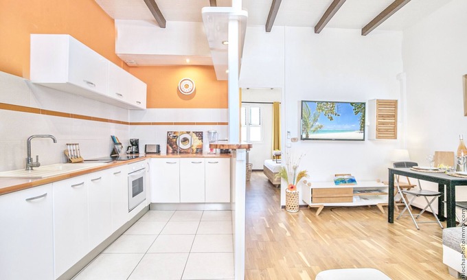 Fort-de-France Apartamento | APARTAMENTO TODO EQUIPADO, AIRE ACONDICIONADO Y A PRUEBA DE SONIDO