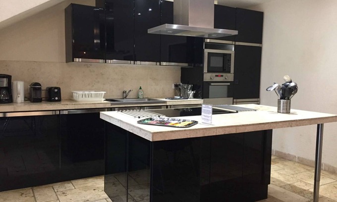 Bailly Apartamento | All Hortensia, Lilas and Dhalia apartments - Capacity 25 people