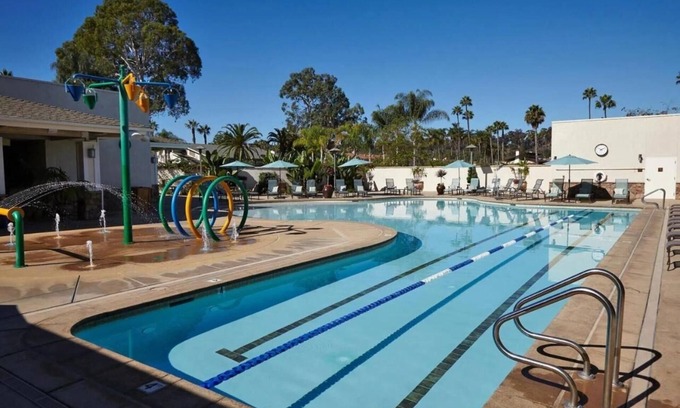 Rancho Santa Fe Hotel | All-In-One Luxury Escape w/ Golf Access, Spa Days & Resort-Style Pool l 2 Rooms