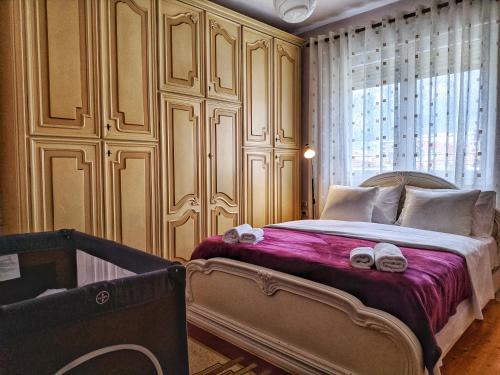Shkoder Apartamento | All Seasons Apartments - Free Parking & City Center