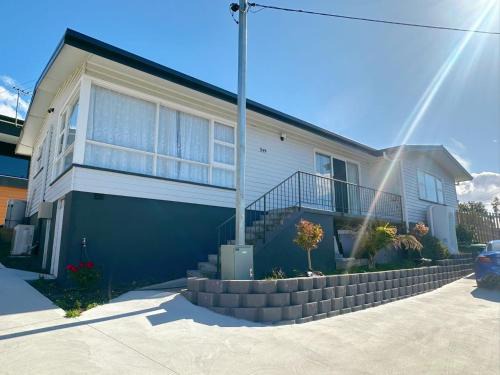 Warrane Apartamento | All-Seasons Comfort - Close to CBD & Air port