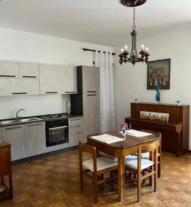 Roccamandolfi Casa | Alla Casamé