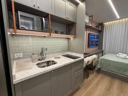Matriz Apartamento | ALLBATEL922 - GUIKA STUDIOS · Studio no Batel c/Piscina, Academia e Coworking