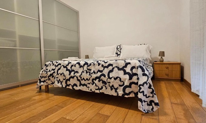 Pavia Apartamento | Alloggio Desiri