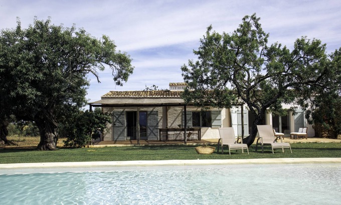 Estombar Casa | Almond House Cottage