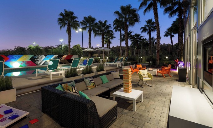 Northside Hotel | Aloft Jacksonville Airport