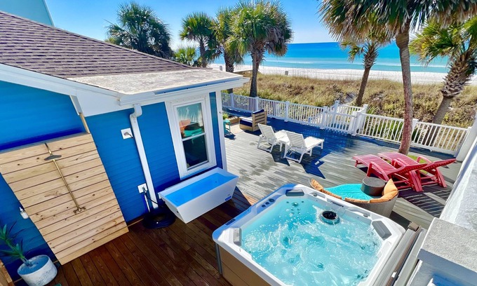 Bahama Beach Casa | 🌴ALOHA BEACH HOUSE RETREAT🌴Hot tub,SAUNA, Cold plunge,GAME ROOM,Putting green.