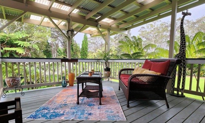 Volcano Casa | Aloha Junction Guesthouse Suites, stay and explore Kilauea Volcano Hawaii.