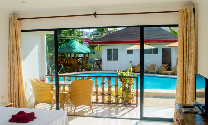 Tawala Hotel | Alona Vida Beach Hill