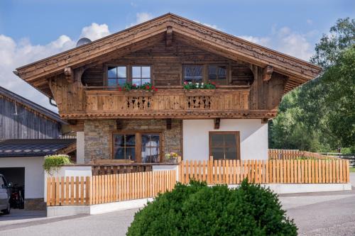 Ried im Zillertal Casa | Alpenchalet Stadlpoint