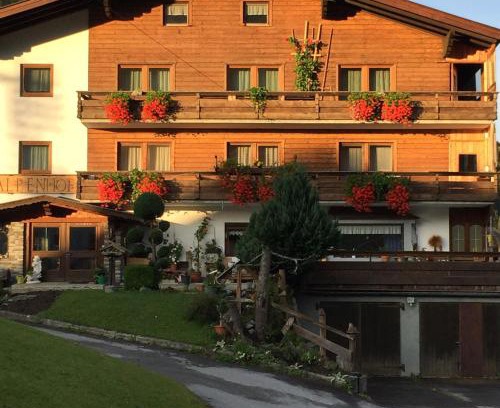 Laehn Casa | Alpenhof "alt Lähn"